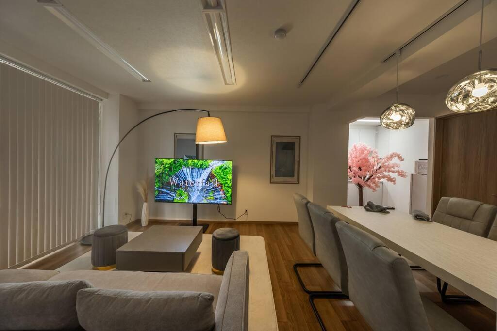 Apartemen 渋谷駅電車1分 恵比寿駅徒歩2分 85平米最大6名 東京 新宿 上野 銀座 池袋 築地直通